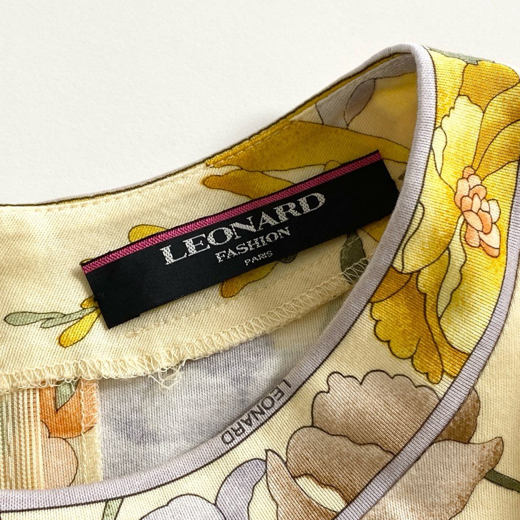 4e8 日本製 LEONARD レオナール 美しい花柄プリント 半袖Tシャツ カットソー トップス LL マルチカラー コットン100％ レディース