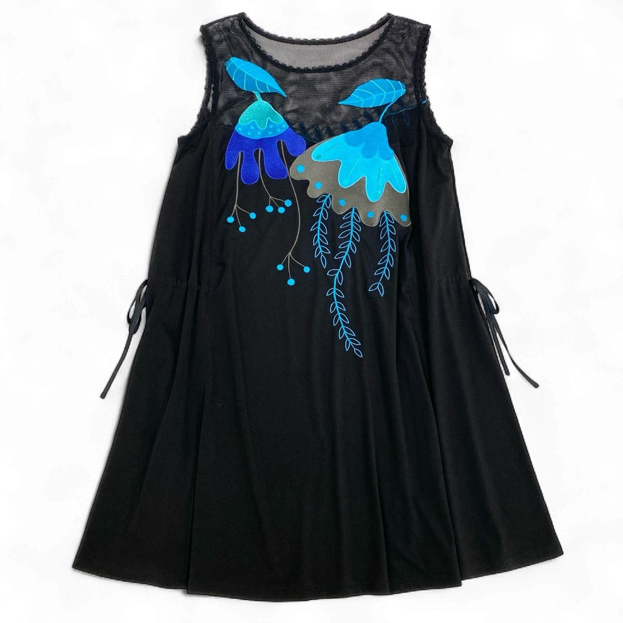 41k26 《美品》TOKUKO 1er VOL トクコプルミエヴォル ノースリーブワンピース メッシュ切替 フラワーモチーフ 刺繍 サイドギャザー レディース 女性用 9 ブラックu02t