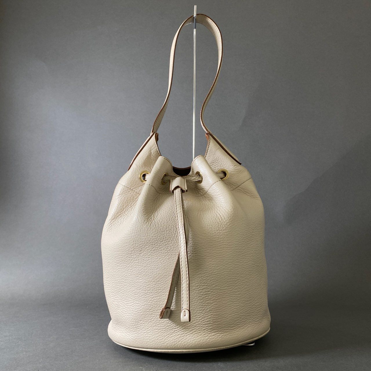 Ag17 Max Mara マックスマーラ leather bucket bag レザーバケットバッグ ホワイト ワンショルダー ハンドバッグ