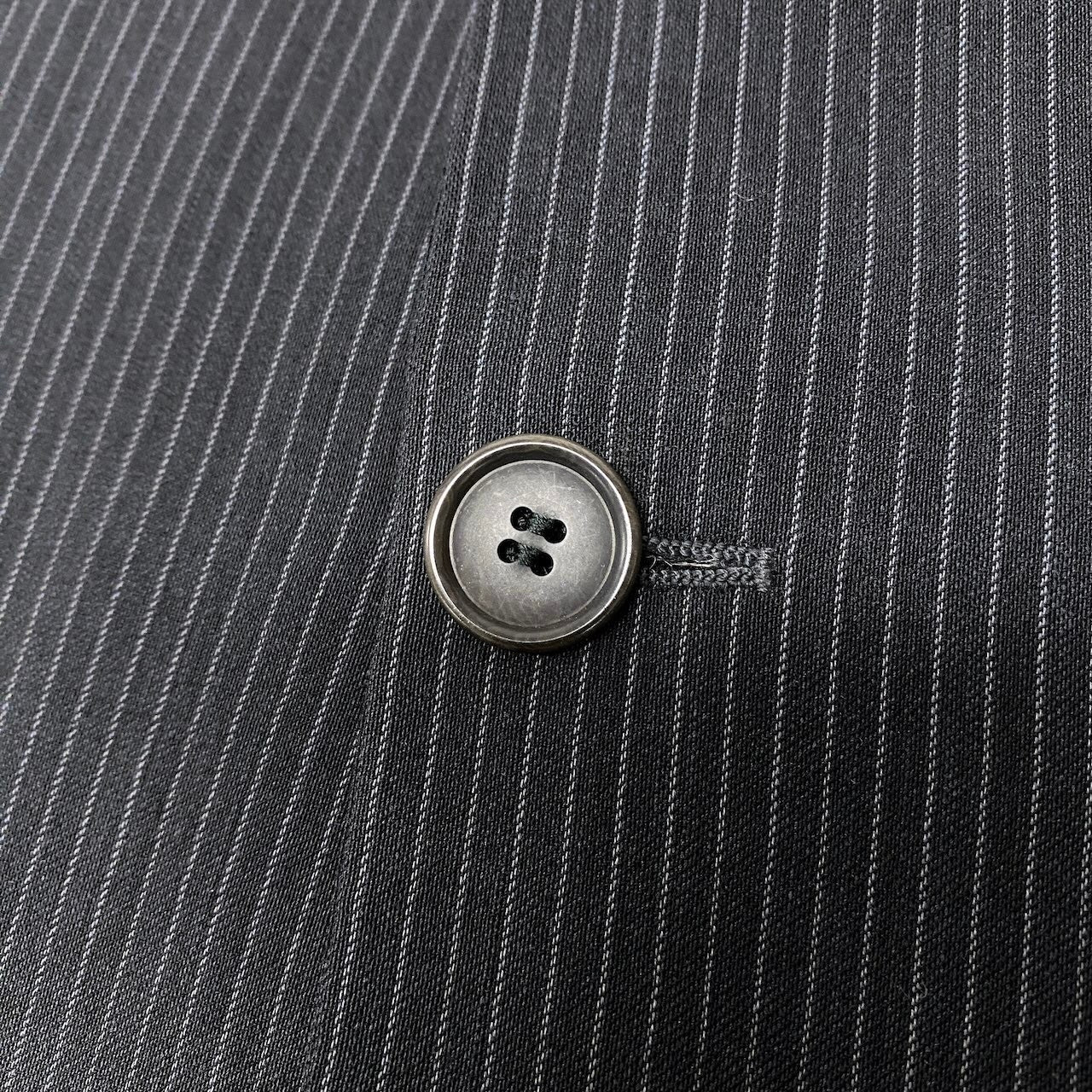 92g27 ARMANI COLLEZIONI アルマーニコレツィオーネ セットアップ シングルスーツ 3B ストライプ柄 テーラードジャケット タックパンツ サイズ50 グレー メンズ 紳士服o07t