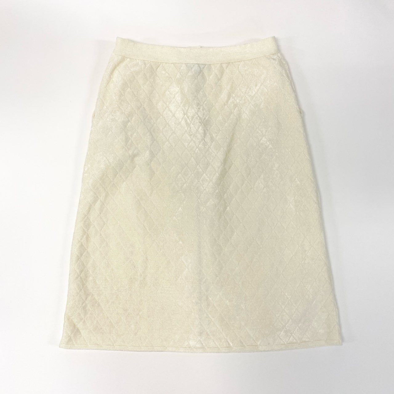 27L1 CHANEL シャネル マトラッセ ダイヤキルティング ミディ スカート P65628K61336 サイズ38 パイル地 ココマーク金ボタンk02i