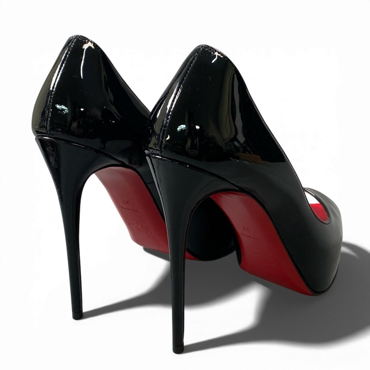 3a5 christianlouboutin クリスチャンルブタン オープントゥ パンプス サンダル エナメル シューズ 37サイズ ブラック レディースk02i