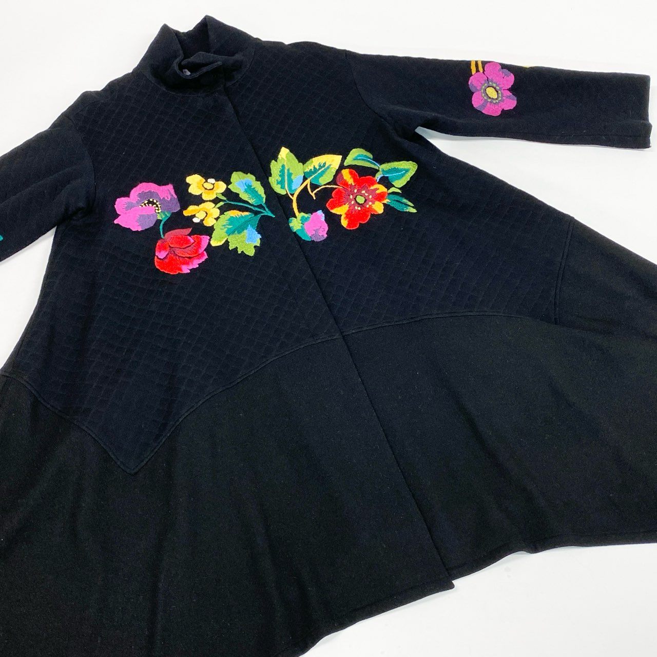 25L12 TOKUKO 1er VOL トクコプルミエヴォル ロングコート ウールコート アウター マルチカラー フラワー刺繍 9 ブラック レディース 女性用u02t