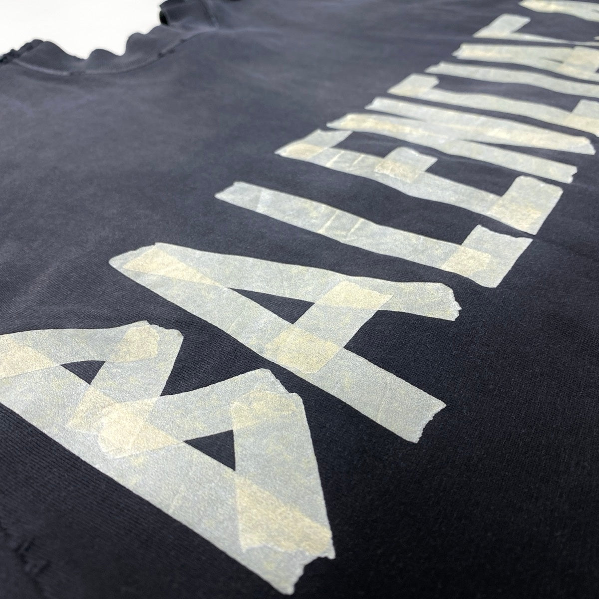Mf12 BALENCIAGA バレンシアガ テープロゴ 半袖Tシャツ バックロゴ刺繍 ダメージ加工 サイズL ブラック コットン100％ ユニセックスk02i
