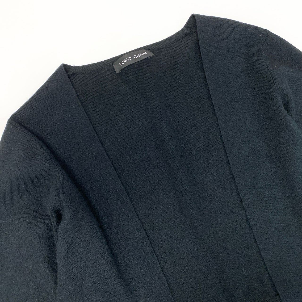 73j28 YOKOCHAN ヨーコチャン ニットカーディガン ショートボレロ 裾フリル  YCN-418-051 36 ブラックo07t