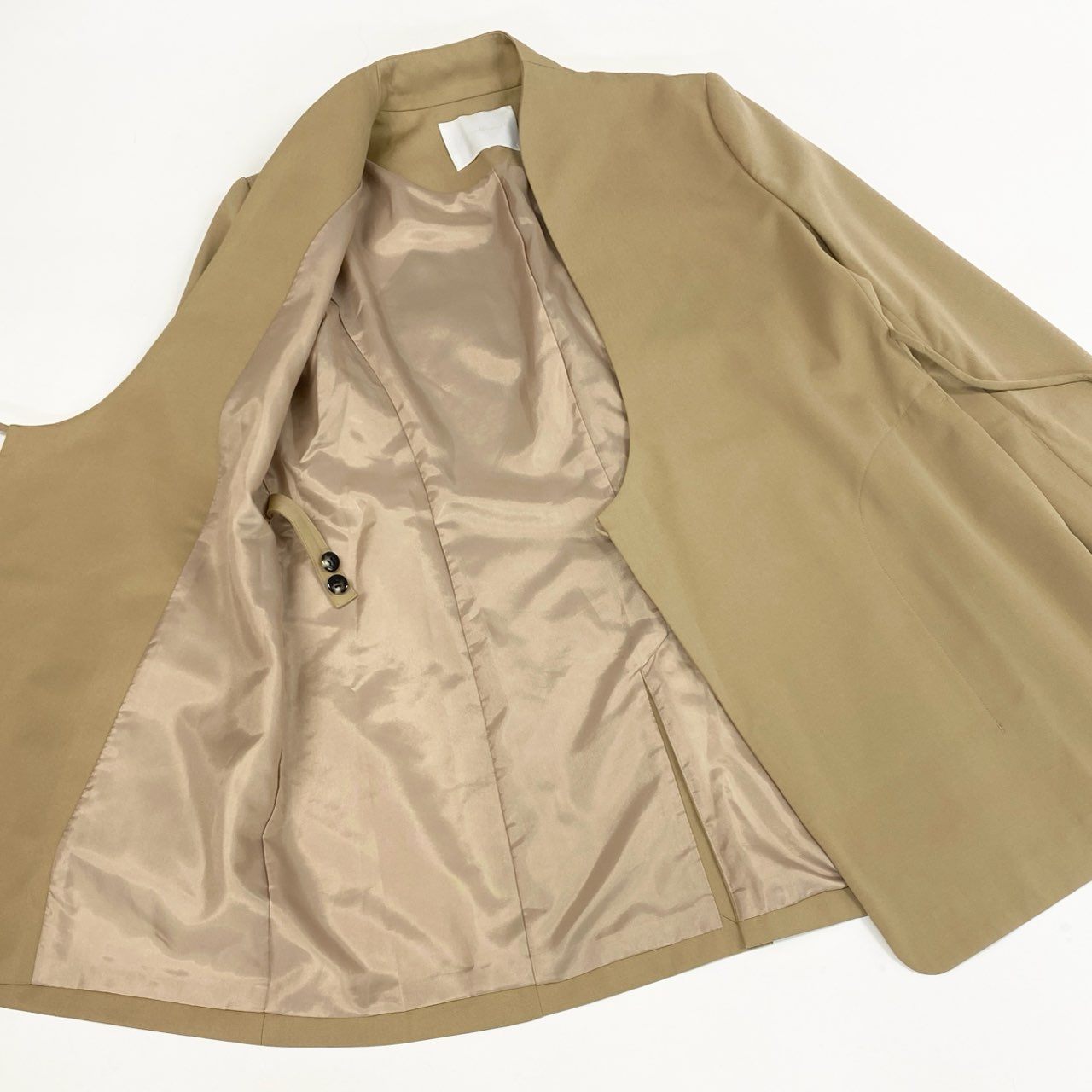 74k11 《美品》 Mame Kurogouchi マメクロゴウチ 23AW ウールギャバジンジャケット MM23FW-JK010 2 ベージュ Wool Gabardine Jackett18r