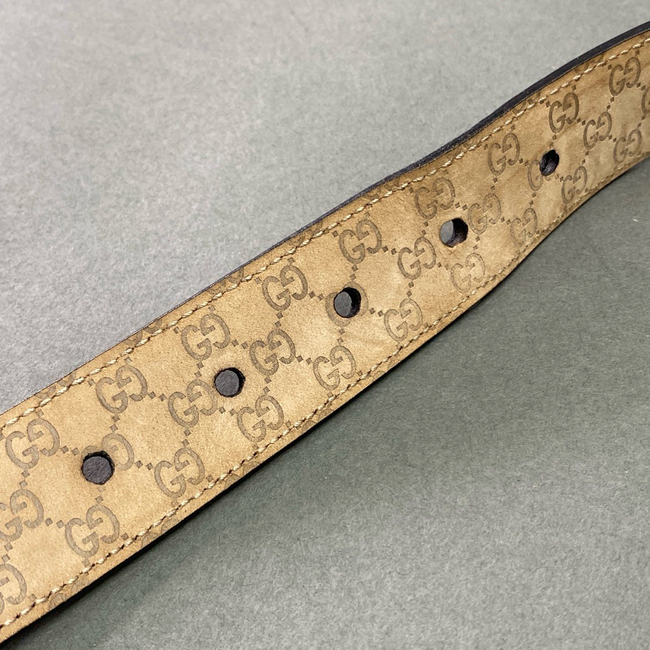 f4① GUCCI グッチ シルバーピンバックル レザーベルト 285464 90・36 ブラック Leather イタリア製 保存袋