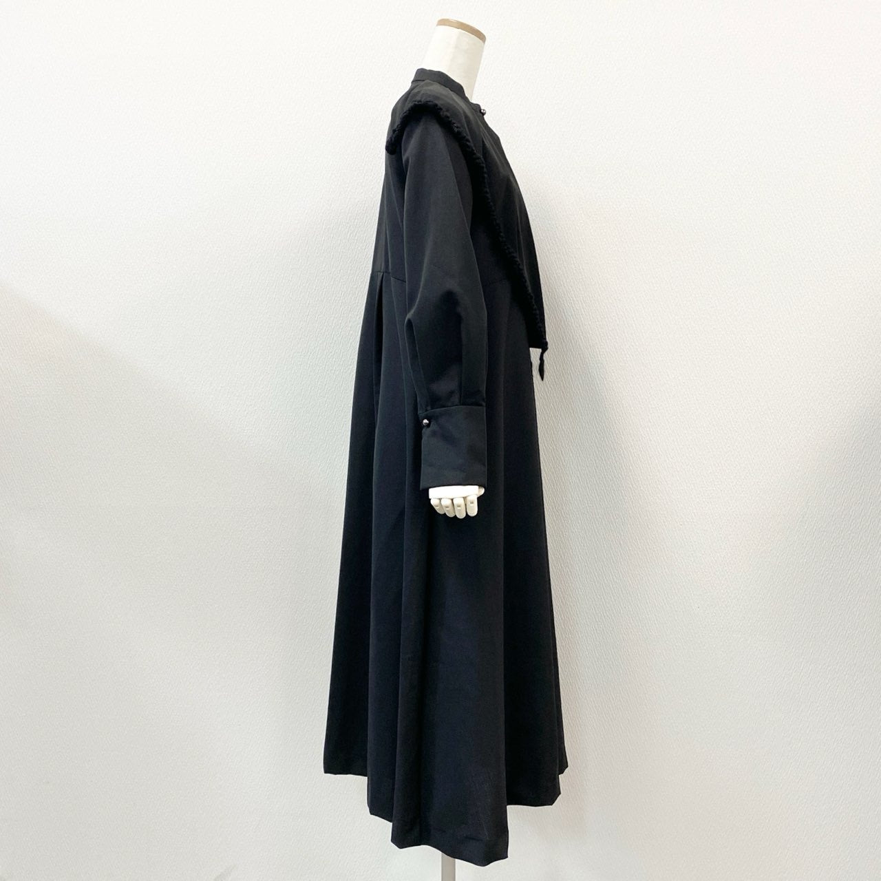 11l16 【美品】Rumche ラムシェ Bond Yarn Collar Dress ロングワンピース 23AW アーバンリサーチ取扱 サイズF ブラック レディース 女性用