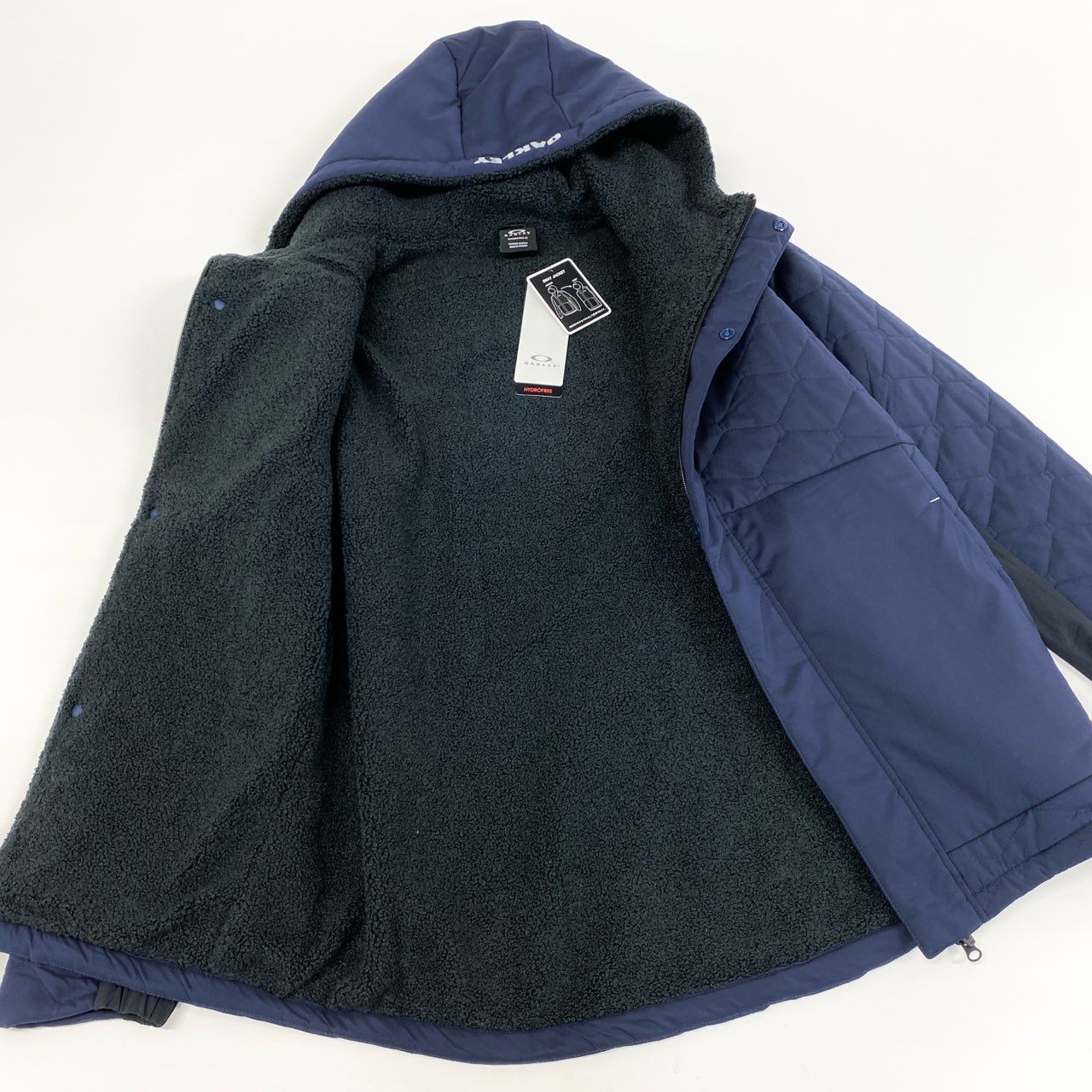78i10-5《未使用品》タグ付 OAKLEY オークリー UNEVEN PUFF JACKET 3.0 中綿2wayジャケット ベスト ゴルフウェア アウター ロゴ刺繍 大きいサイズ FOA402870 2XL ネイビー メンズk02i