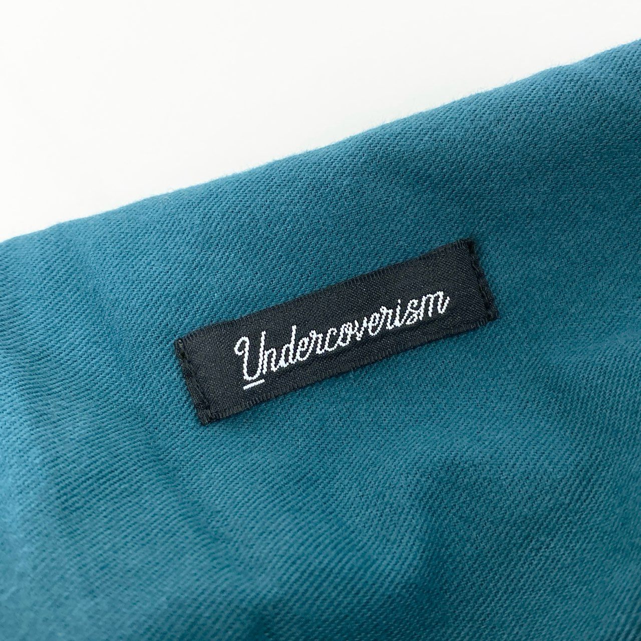 73j28 《新品保管品》 UNDERCOVERISM アンダーカバーイズム 23ss Dリング サイドジッパー コットンパンツ ボトムス ウエストゴム U11C4502－2 サイズ4 ダークグリーンo07t