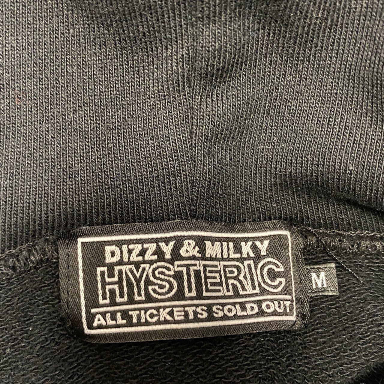 78b12 【美品】HYSTERIC GLAMOUR ヒステリックグラマー プルオーバーフーディー パーカー スカル 刺繍 トップス Mサイズ ブラック コットン100％ メンズu02t