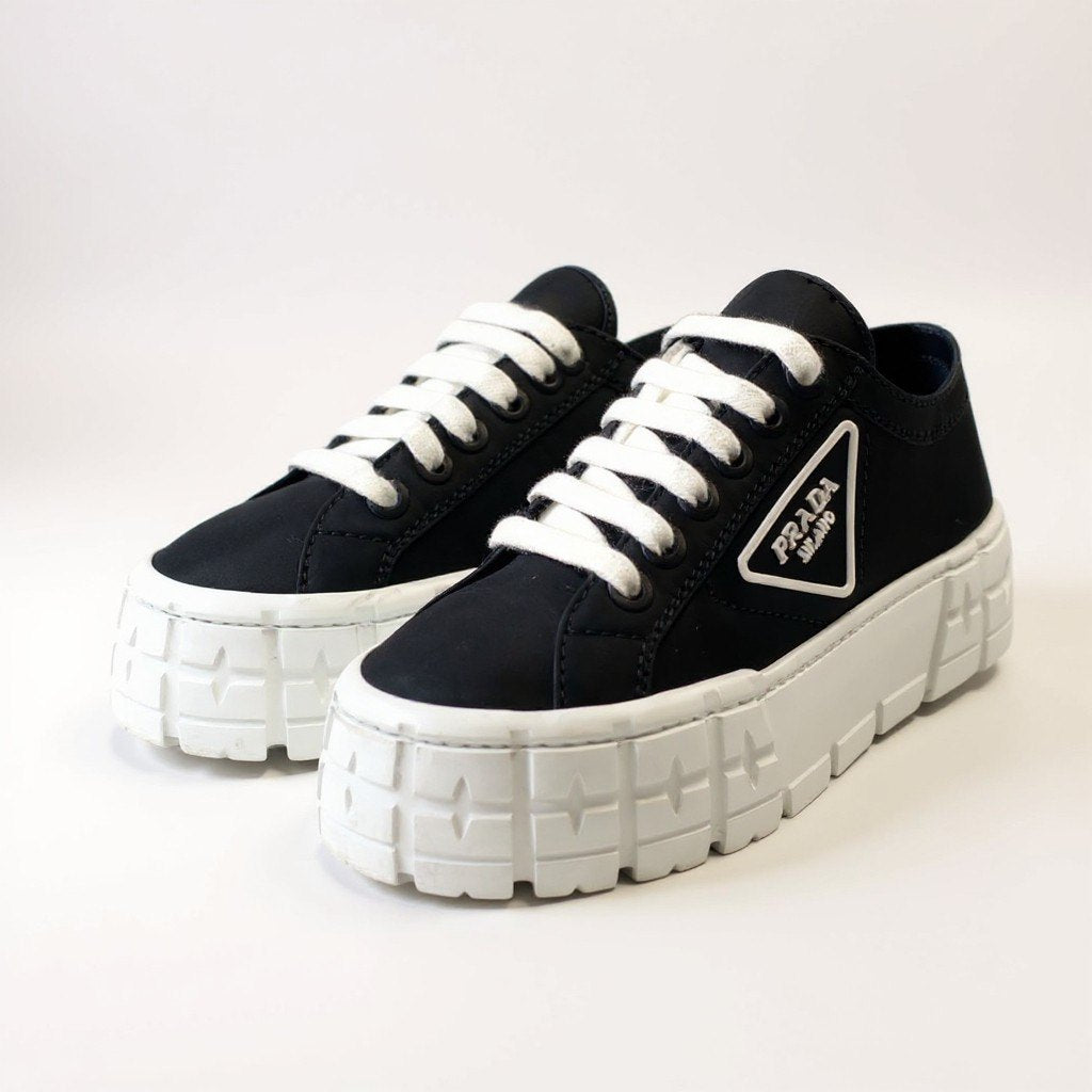 1k16《美品》 PRADA プラダ ダブルホイール ギャバジンスニーカー 24cm 37 ブラック Re-Nylon シューズ 厚底 軽量◎t18r