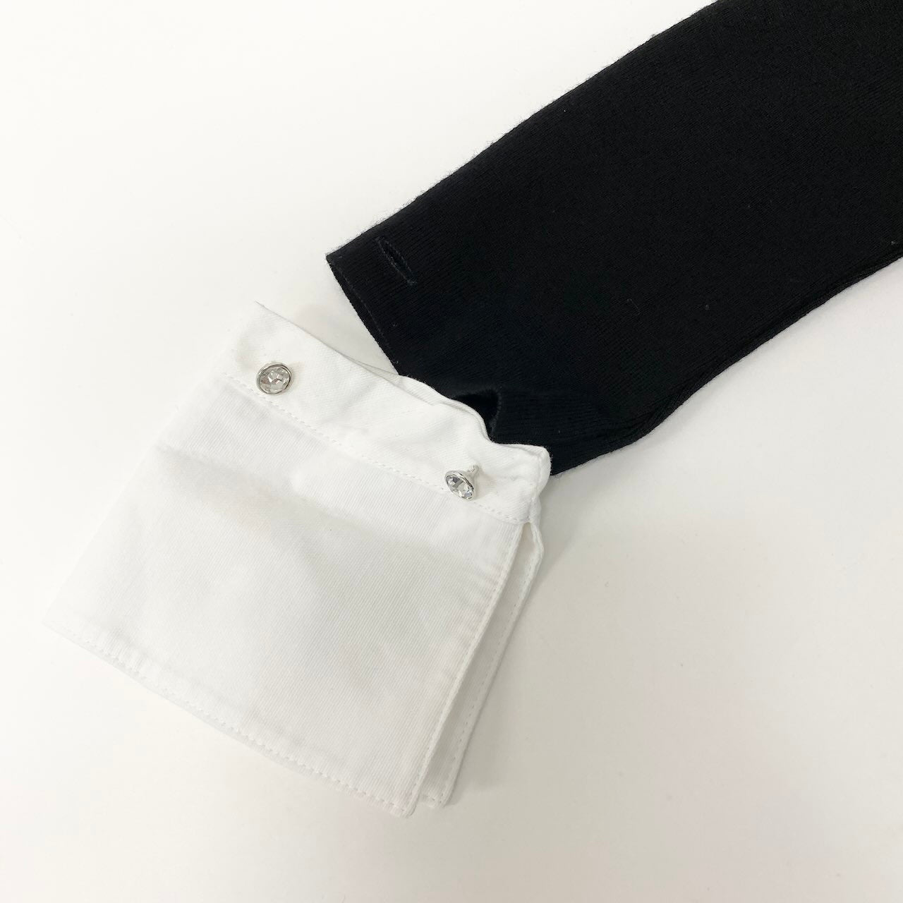 64d15 FOXEY BOUTIQUE フォクシー ブティック ロングスリーブ ニットセーター ハイゲージニット 白襟 カフス付 取り外し可 サイズ38 ブラック ウール100％ レディース 女性用u02t