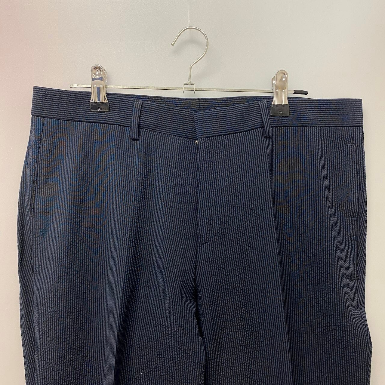 83e15 HUGO BOSS ヒューゴボス スーツセットアップ シアサッカー テーラードジャケット スラックス ストライプ 44サイズ ネイビー メンズ 男性用u02t
