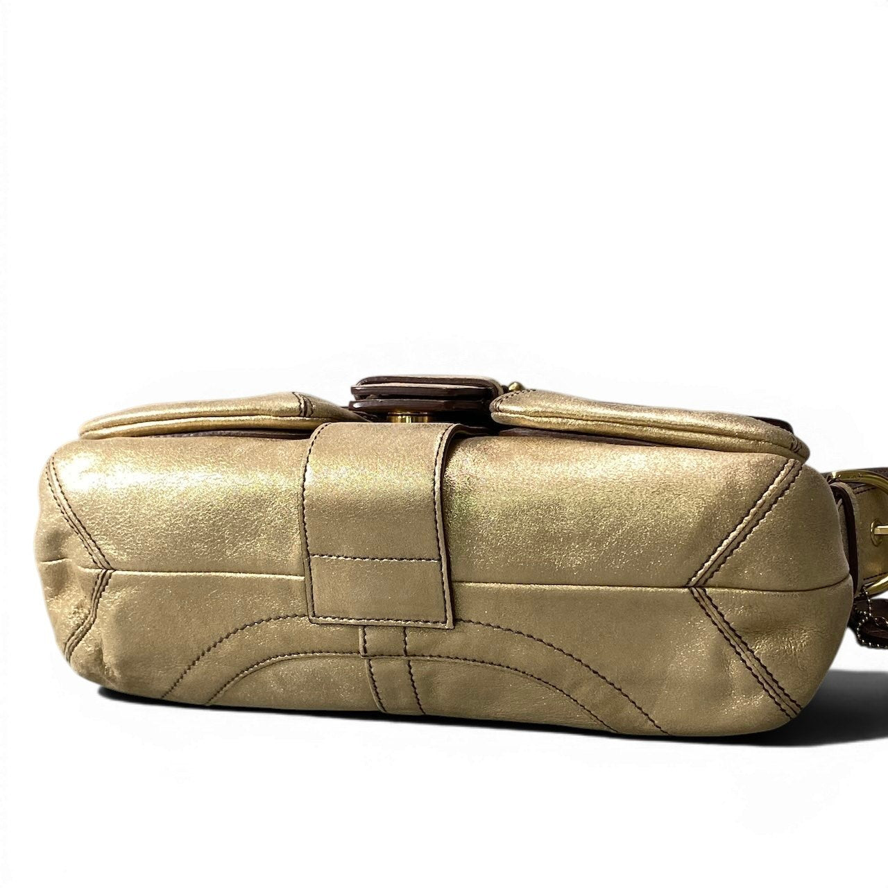 e8 COACH コーチ ソーホー ワンショルダーバッグ Soho One Shoulder Bag 3663 ゴールド レザーt18r