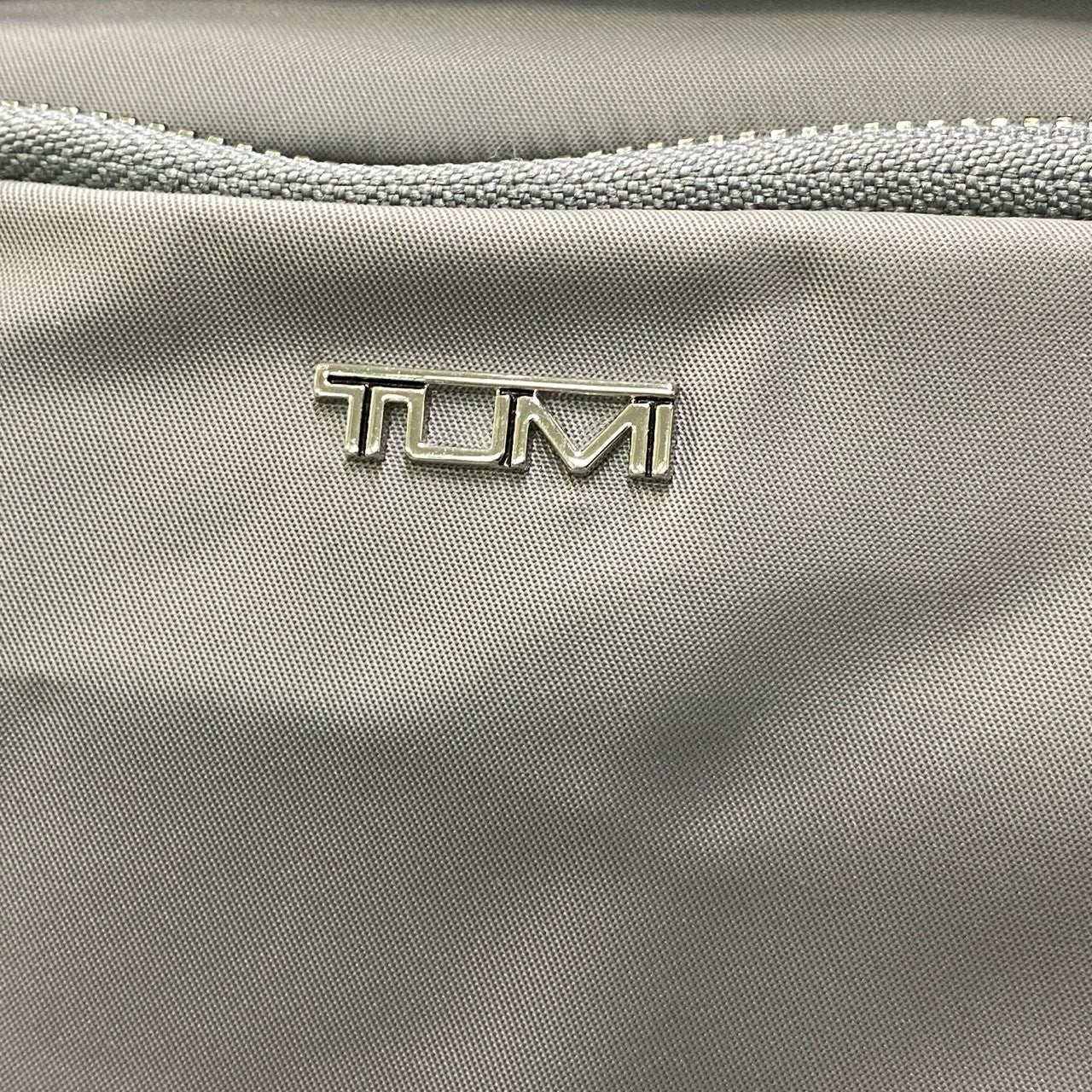 Cc24 TUMI トゥミ VIYAGEUR セリーナ バックパック グレー ヴォヤジュール リュック 鞄 カバン  デイパックt18r