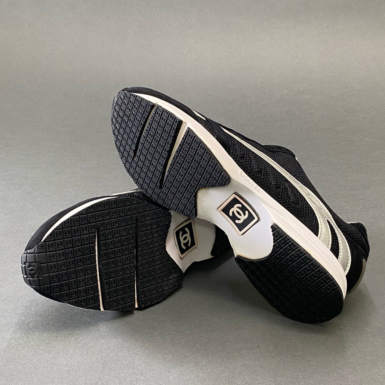 1g7《美品》 CHANEL SPORT シャネル スポーツ ココマーク スニーカー 37 ブラック ランニング シューズ トレーニング スペイン製