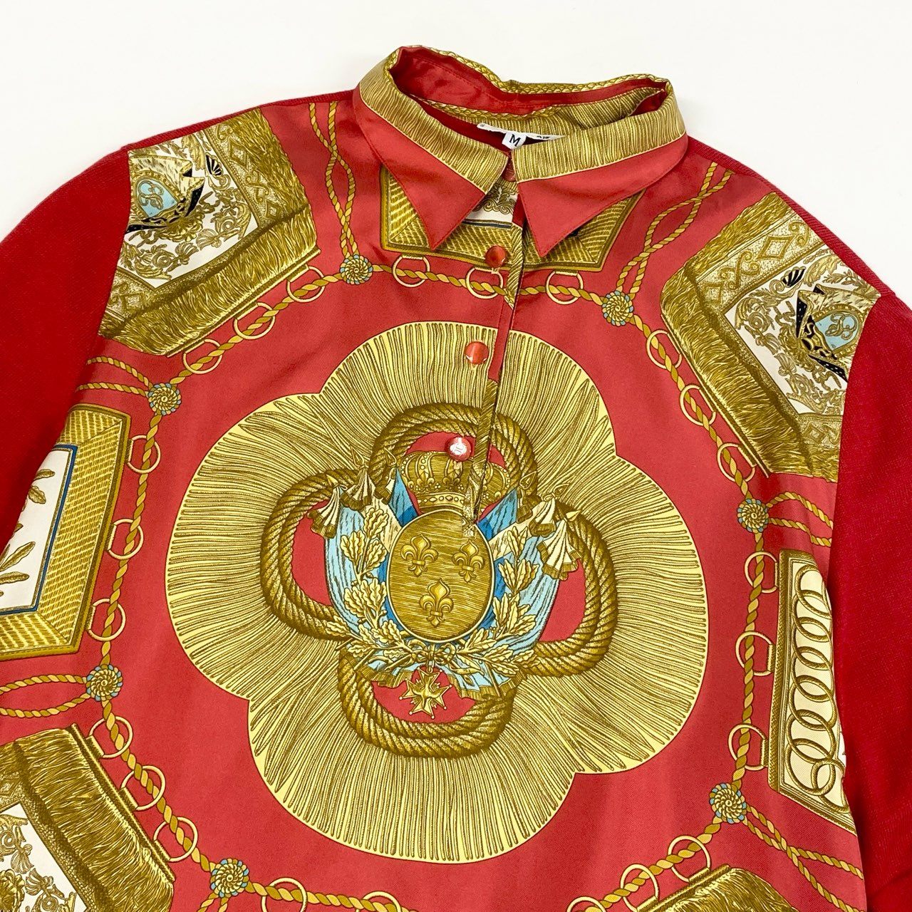 74k11【美品】HERMES エルメス 半袖シルクシャツ  スカーフ柄 ハーフボタン イタリア製 Mサイズ レッド レディースu02t