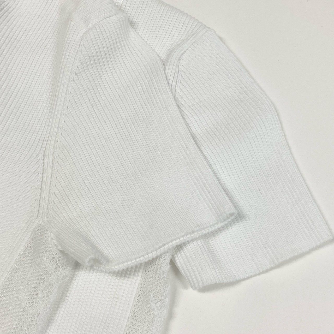 Cb19 CHANEL シャネル P20589 2003年 ジャガード ココマークロゴ リブニット 半袖タイトニット サイズ34 ホワイト レディース トップスta1