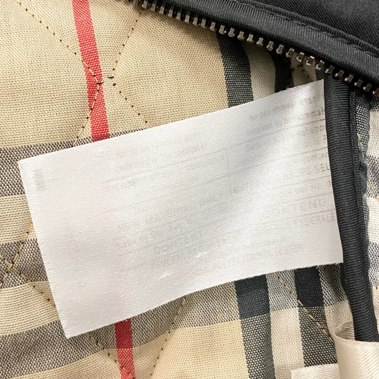71e18 BURBERRY LONDON バーバリー ノバチェック ダブルジップ キルティングジャケット Mサイズ相当 ブラック ルーマニア製t18r