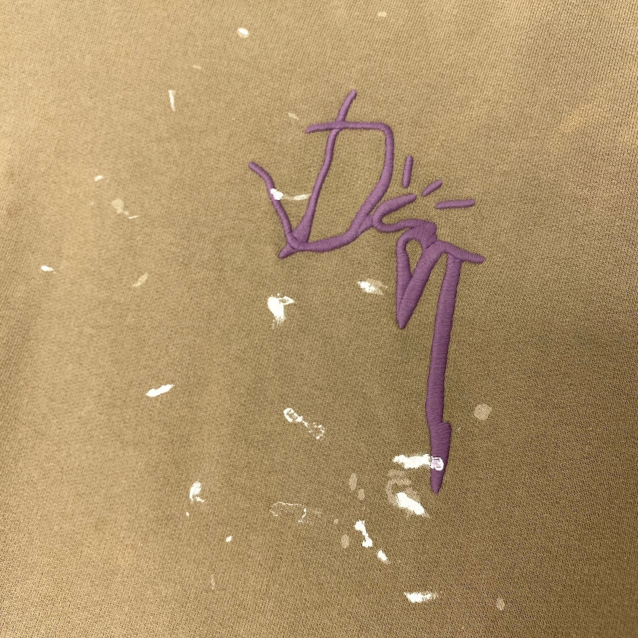14d13 Dior HOMME  CACTUS JACK ディオールオム カクタスジャック オーバーサイズ ロゴトレーナー ペイント加工 クルーネック ロゴ刺繍 283J679A0531 Lサイズ ブラウン カーキ系 コットン メンズo07t