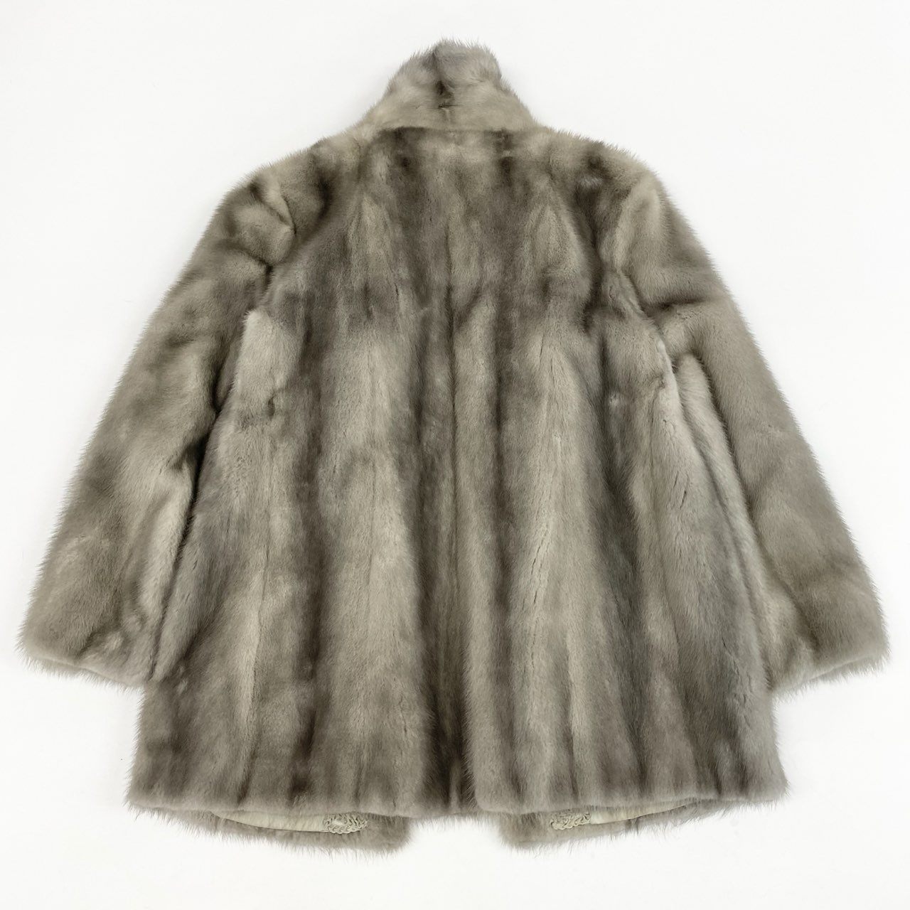 86L5 SAGA MINK サガミンク 銀サガ サファイアミンク ファーコート サイズ9号 シルバーグレー 最高級本毛皮 MINK FUR ポケット有t18r