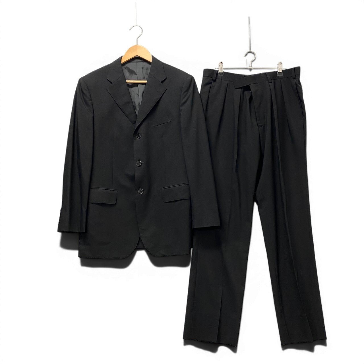 33g2 BURBERRY BLACK LABEL バーバリーブラックレーベル セットアップスーツ テーラードジャケット 3B スラックス 38Lサイズ ブラック ウール100％ メンズ 男性用u02t