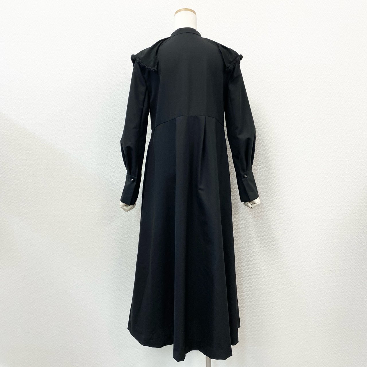 11l16 【美品】Rumche ラムシェ Bond Yarn Collar Dress ロングワンピース 23AW アーバンリサーチ取扱 サイズF ブラック レディース 女性用