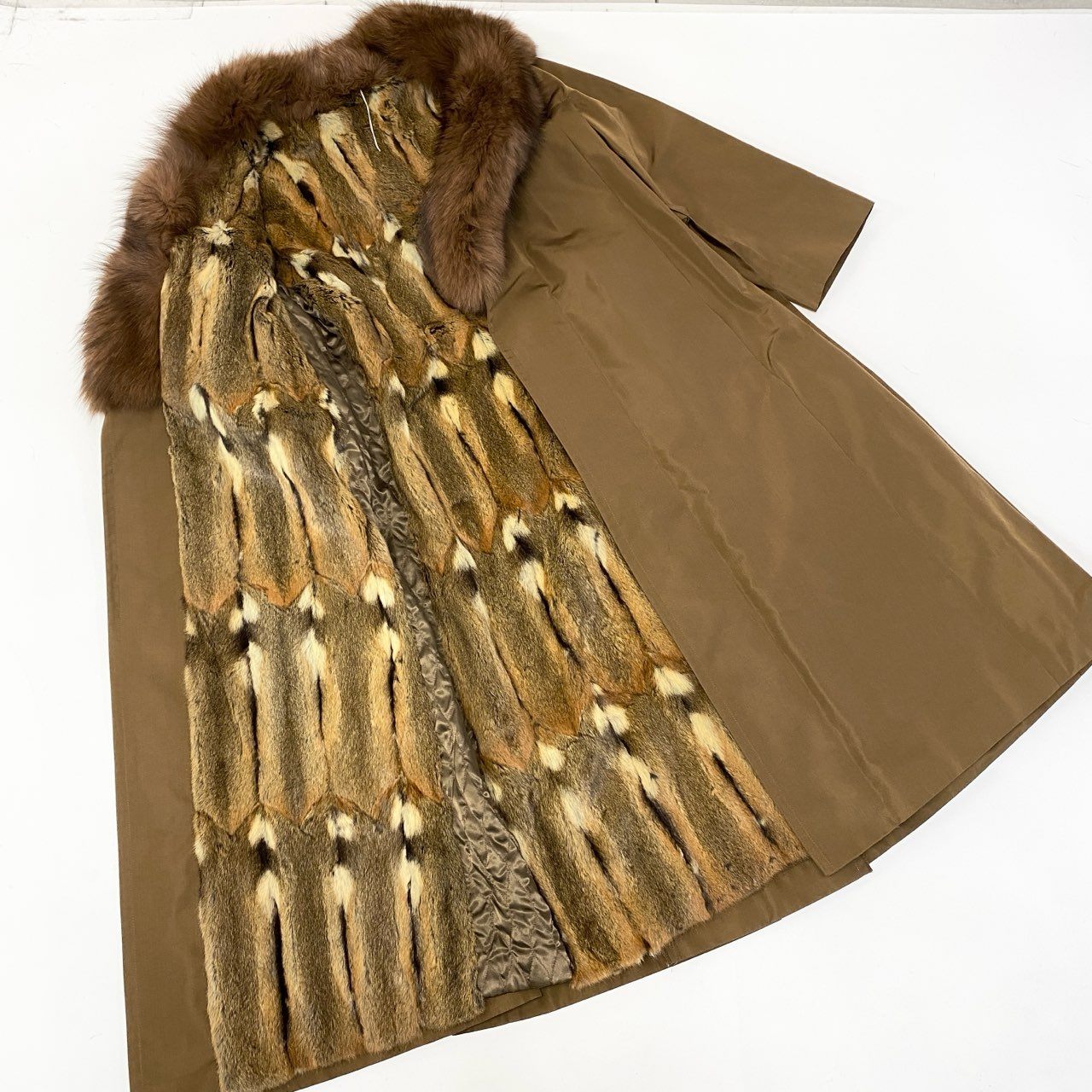 7a11 AKRIS アクリス フォックスファー付 裏地毛皮 ロングコート サイズ38 ブラウン 本毛皮 Fox Fur Long Coatt18r