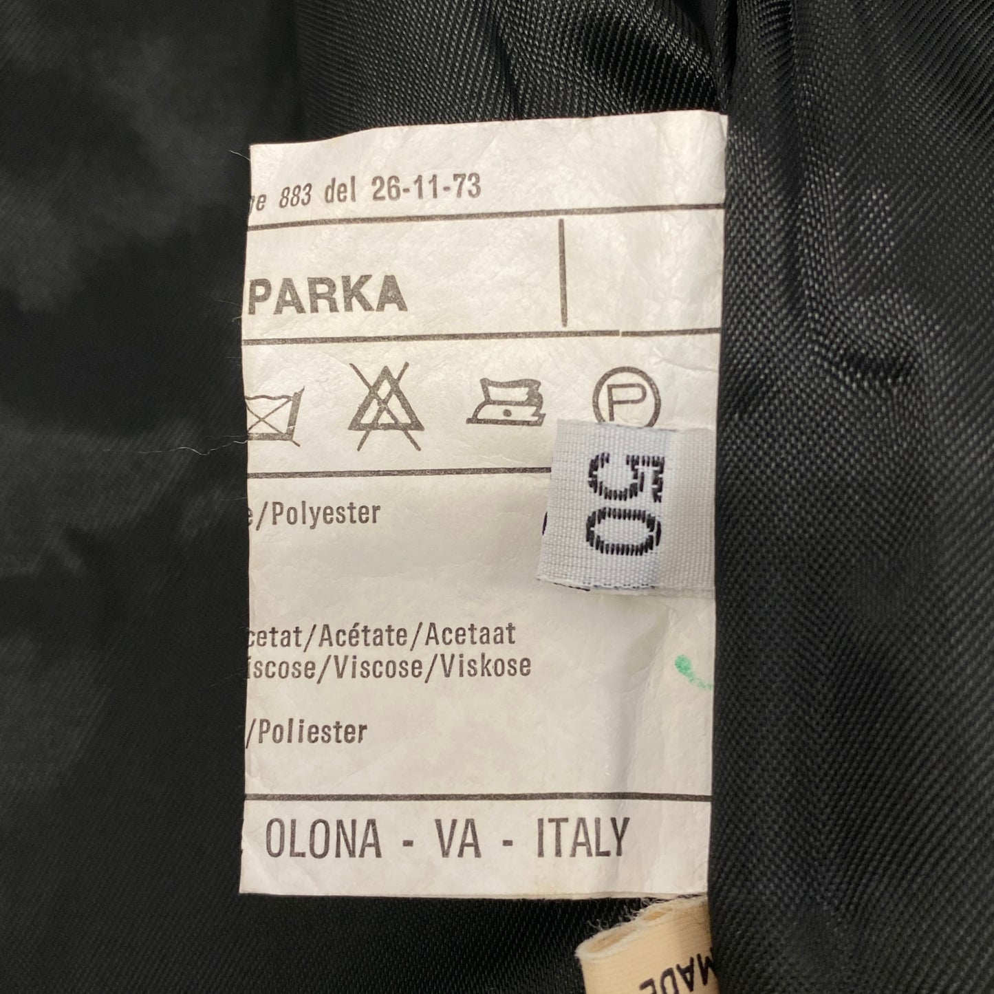 17k9 VERSACE ヴェルサーチ  イタリア製 メデューサボタン キルティング 中綿コート ジャケット 50 Lサイズ相当 ネイビー メンズo07t