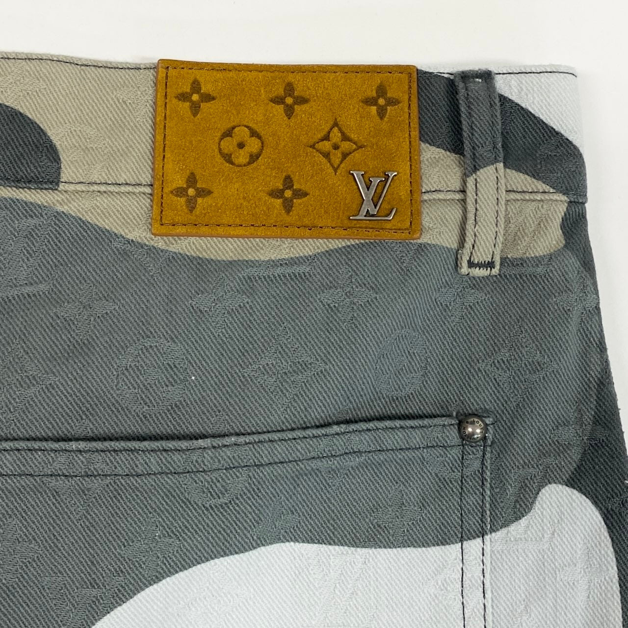 Id2 《美品》 LOUIS VUITTON ルイヴィトン Kid Super メイドトゥオーダー デニムパンツ Made To Order Denim Pants サイズ34 グレー LV モノグラムt18r