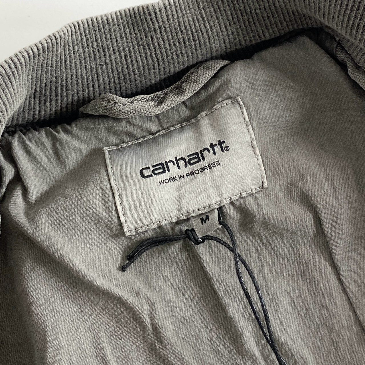 57e12 《未使用保管品》 タグ付 Carhartt WIP カーハート ダブルアイピ― SANTA FE BOMBER サンタフェボンバー ジャケット ブルゾン I030284 Mサイズ ブラック グレー コットン