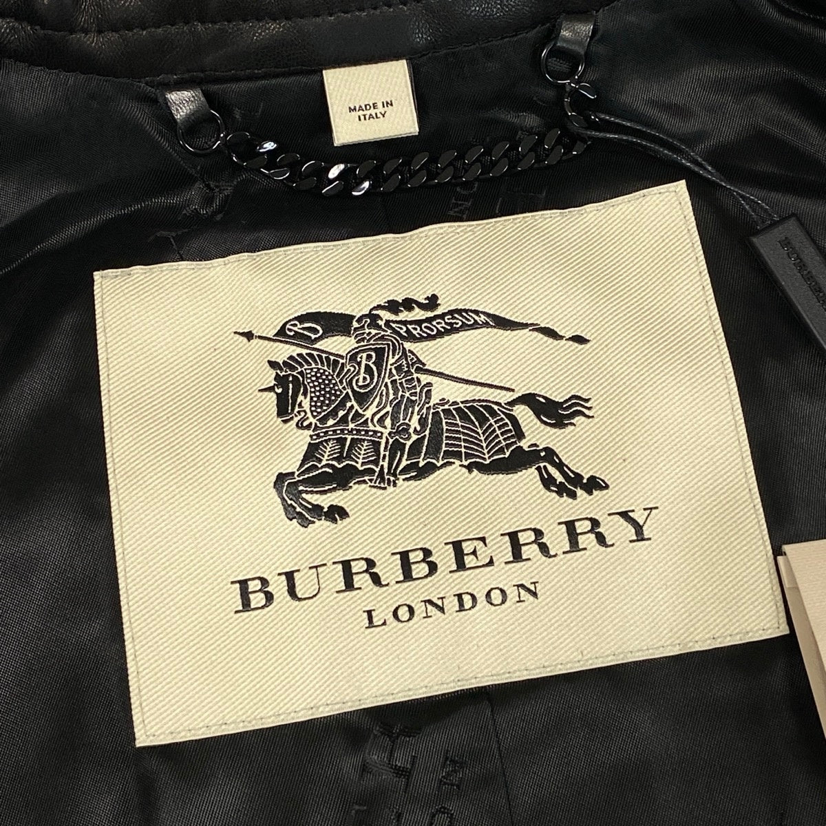 j9 【新品保管品】BURBERRY LONDON レザージャケット バイカーキルティング加工 イタリア製 Mサイズ ブラック レザー レディース 女性用k02i