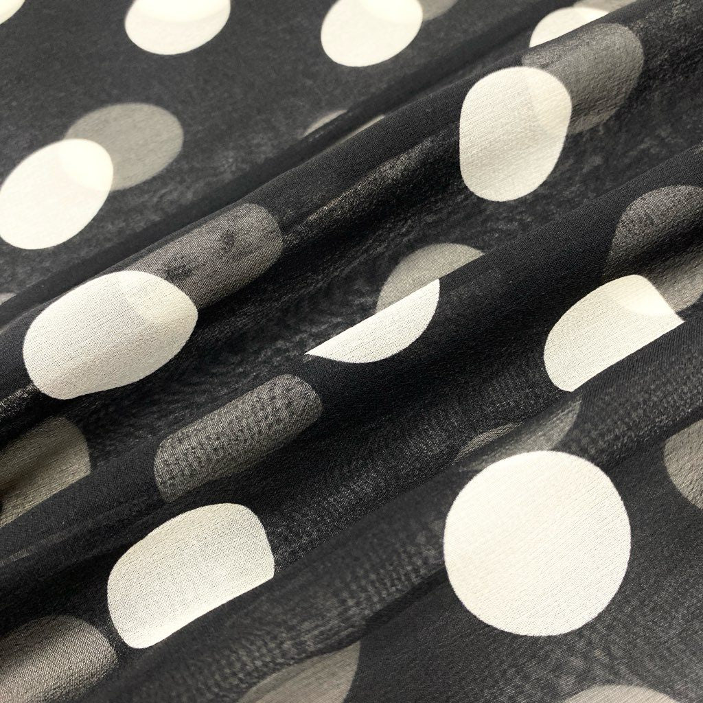 EL15 《美品》 CELINE セリーヌ 24年 シルク オーバーターンドカラー ジョーゼット ブラウス トップス 2B09B200Z.38CE 34サイズ ブラック アイボリー シルク100％ レディースu02t