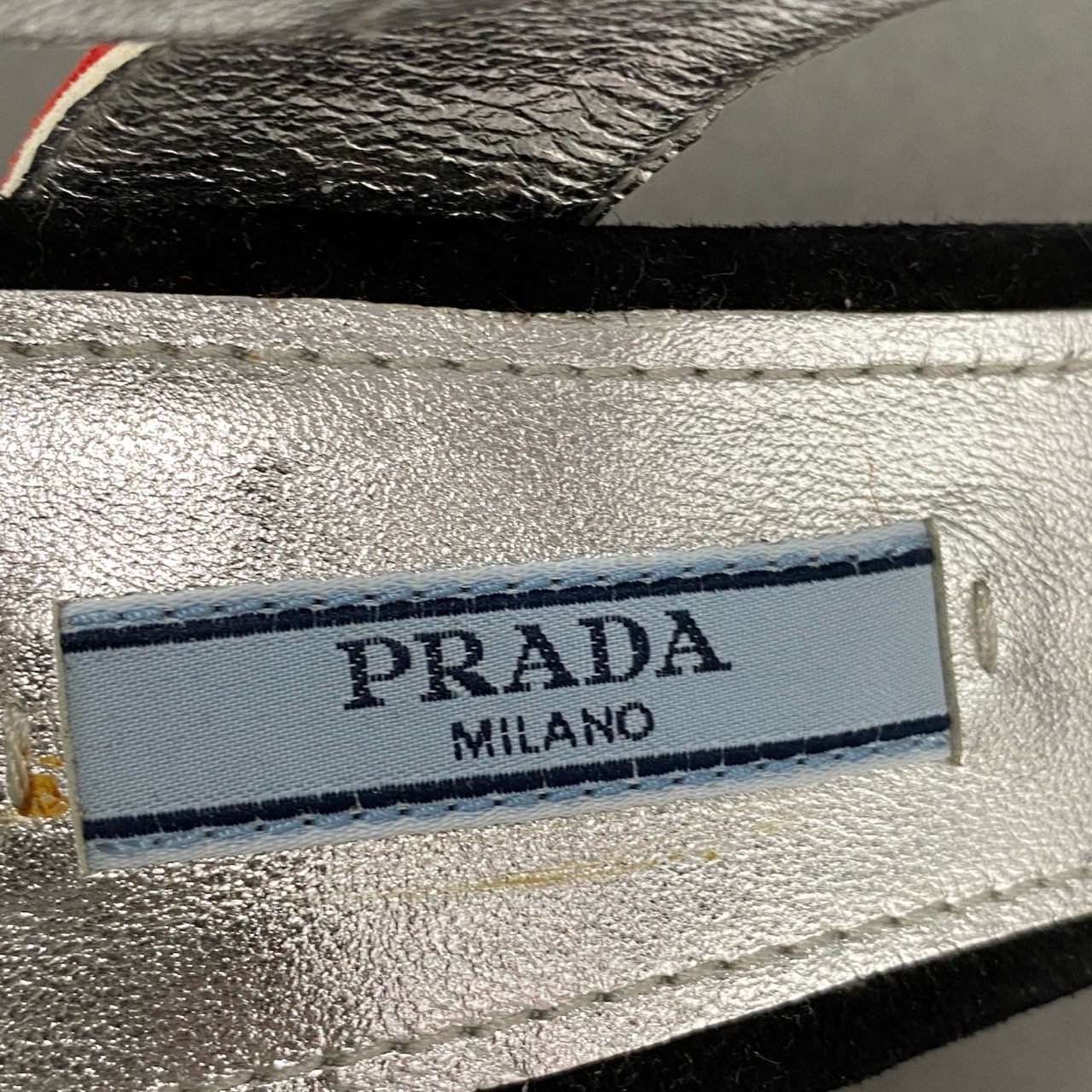 8i20 PRADA プラダ METAL BALL SUEDE SANDAL ヒールサンダル 39 ブラック レッド メタリック イタリア製 メタルボール