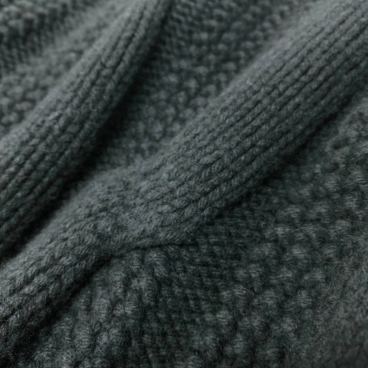47j16 【未使用】 HERMES エルメス 22aw バイカラー ケーブル編み ニットセーター サイズM ダークグリーン ライトブルー ウール カシミヤ メンズu02t