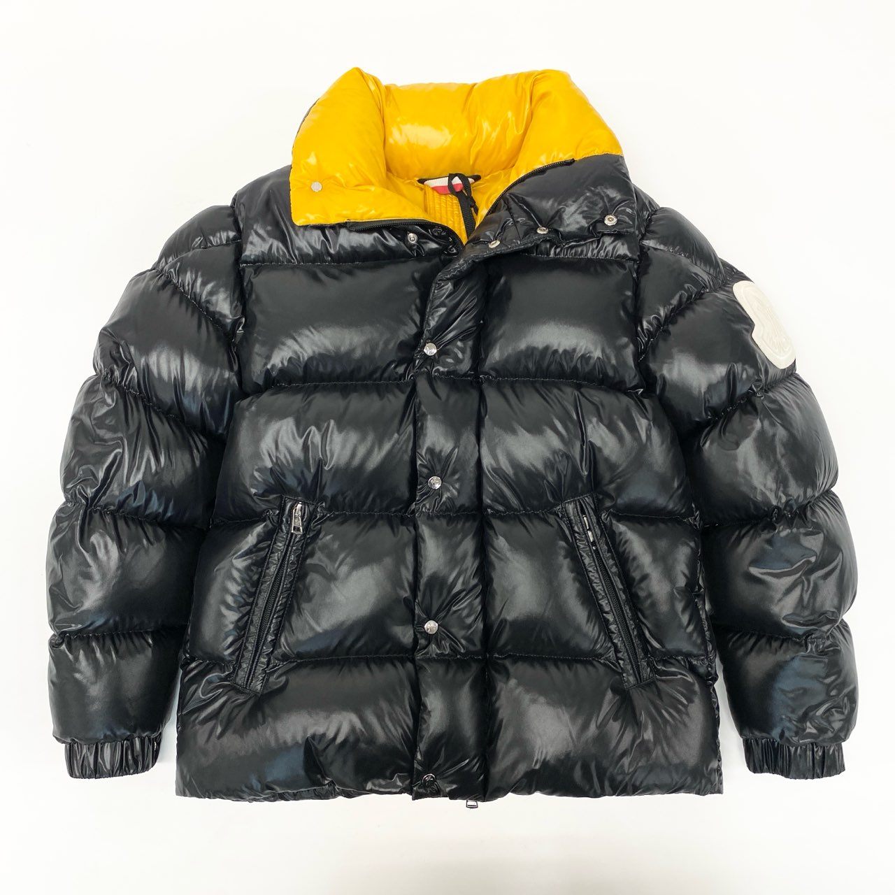 73j28 MONCLER モンクレール ジーニアス DERVAUX ダウンジャケット E20914137505 Size 1 ブラック イエロー アウター DOWN JACKET メンズt18r