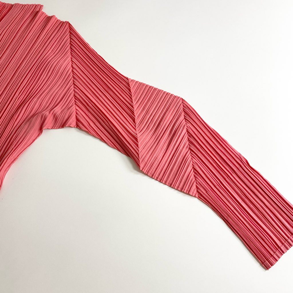 54d10 《美品》 PLEATS PLEASE ISSEY MIYAKE プリーツプリーズ イッセイミヤケ 日本製 PP51-JK124 ハイネック 長袖プリーツカットソー ロングスリーブ トップス 3 ピンク MADE IN JAPAN