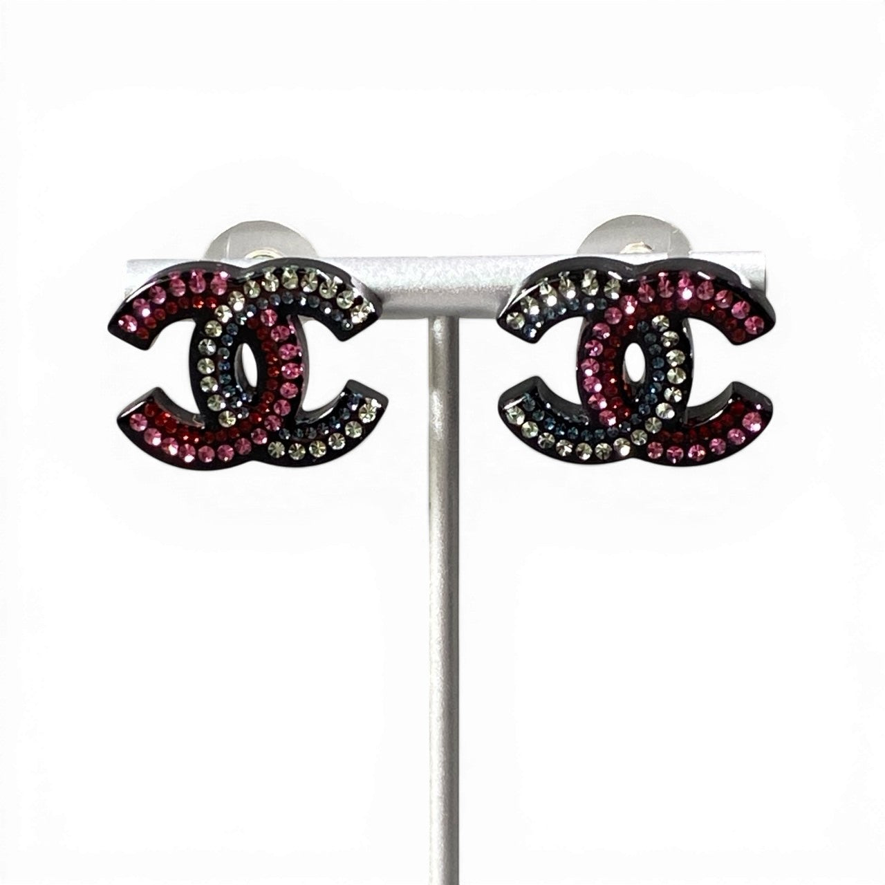 d9 【美品】 CHANEL シャネル ピアス D25B 2025 ココマーク ラインストーン CCロゴ アクセサリー マルチカラー レディースta1