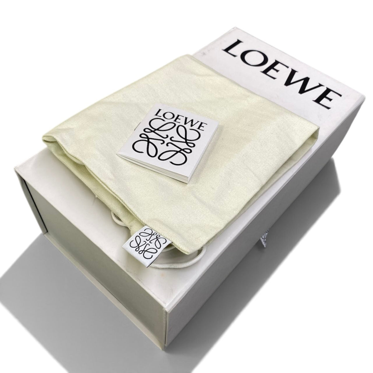 i8 LOEWE ロエベ アナグラム フラップスニーカー サイズ37 ベージュ キャンバス × レザー レディースk02i