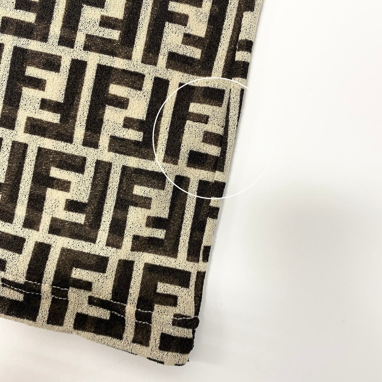 Ic30 FENDI フェンディ ズッカ柄 シアーカットソー 半袖Tシャツ 総柄 ストレッチ レディース 女性服 イタリア製40 ベージュ系u02t