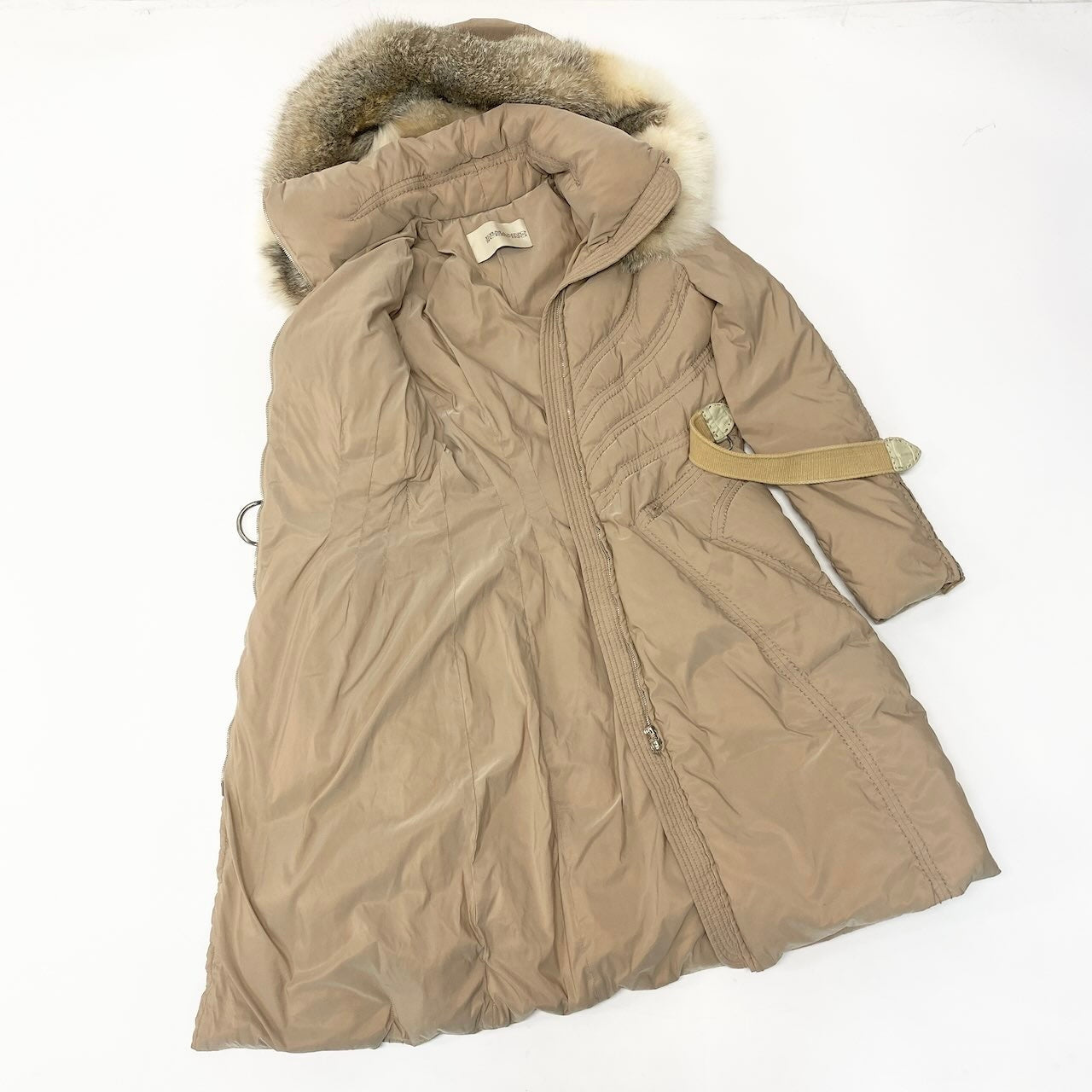 79c26 ERMANNO SCERVINO エルマンノシェルビーノ ダウンコート ダウンジャケット ウエストベルト フーディー アウター 42サイズ ピンクベージュ ポリエステル100％ レディース 女性用u02t
