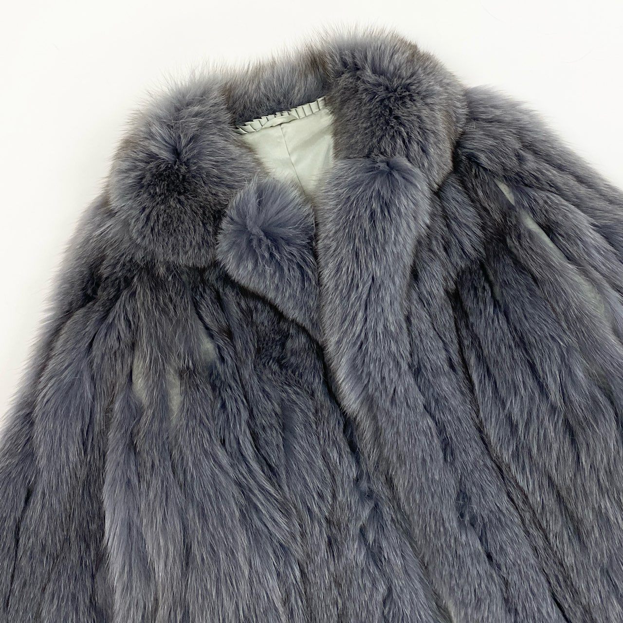 51k19 染め ブルーフォックス ファーコート パープル系 本毛皮 FOX FUR リアルファー 裏地刺繍 ポケット有t18r