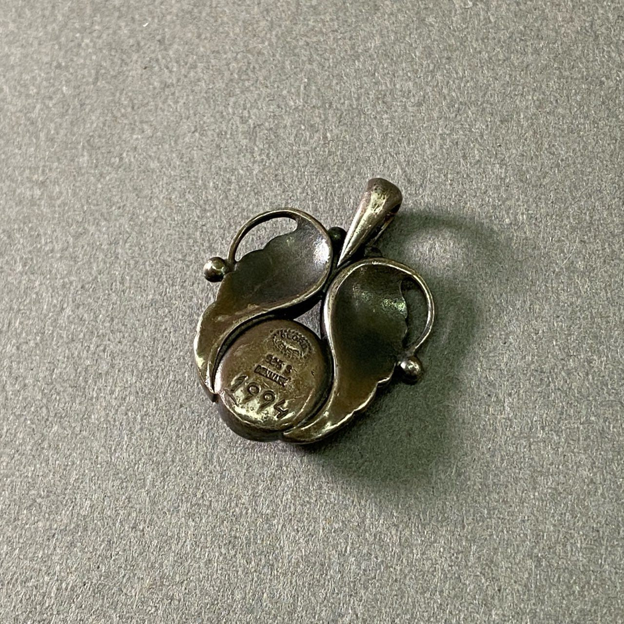 a17 Georg Jensen ジョージジェンセン 1994 ガーネット シルバートップ 925 ヘリテージコレクション チャーム アクセサリー ネックレス