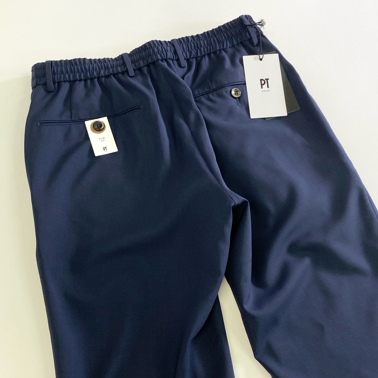 31j17 ②《未使用》 PT TORINO ピーティートリノ SUPER 130's SLIM FIT PANTS スリムフィットパンツ 42 ネイビー テーパード ルーマニア製 タグ付