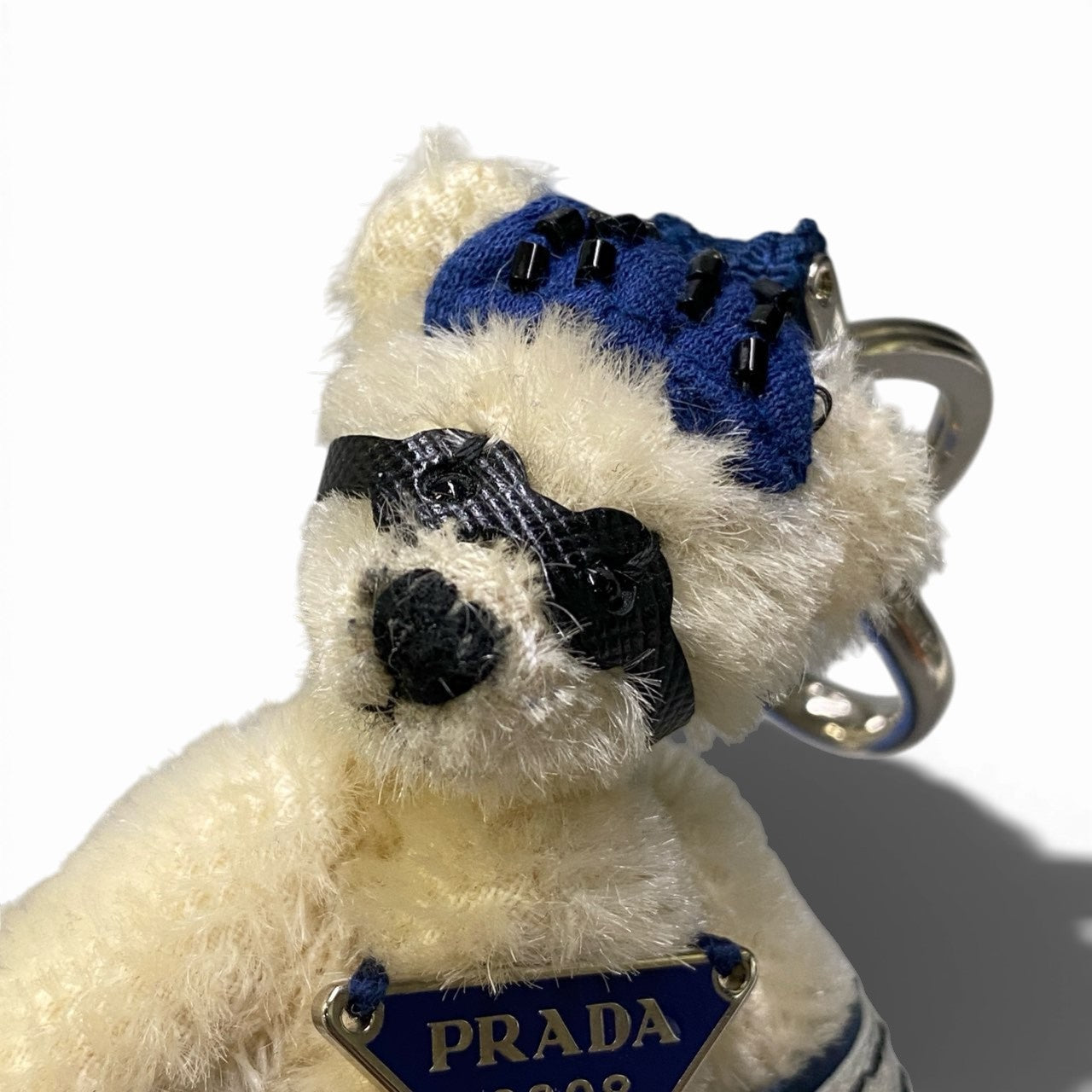 b16 PRADA プラダ ベアトリック スイミング キーリング キーホルダー バッグチャーム  ホワイト系 2008ta1