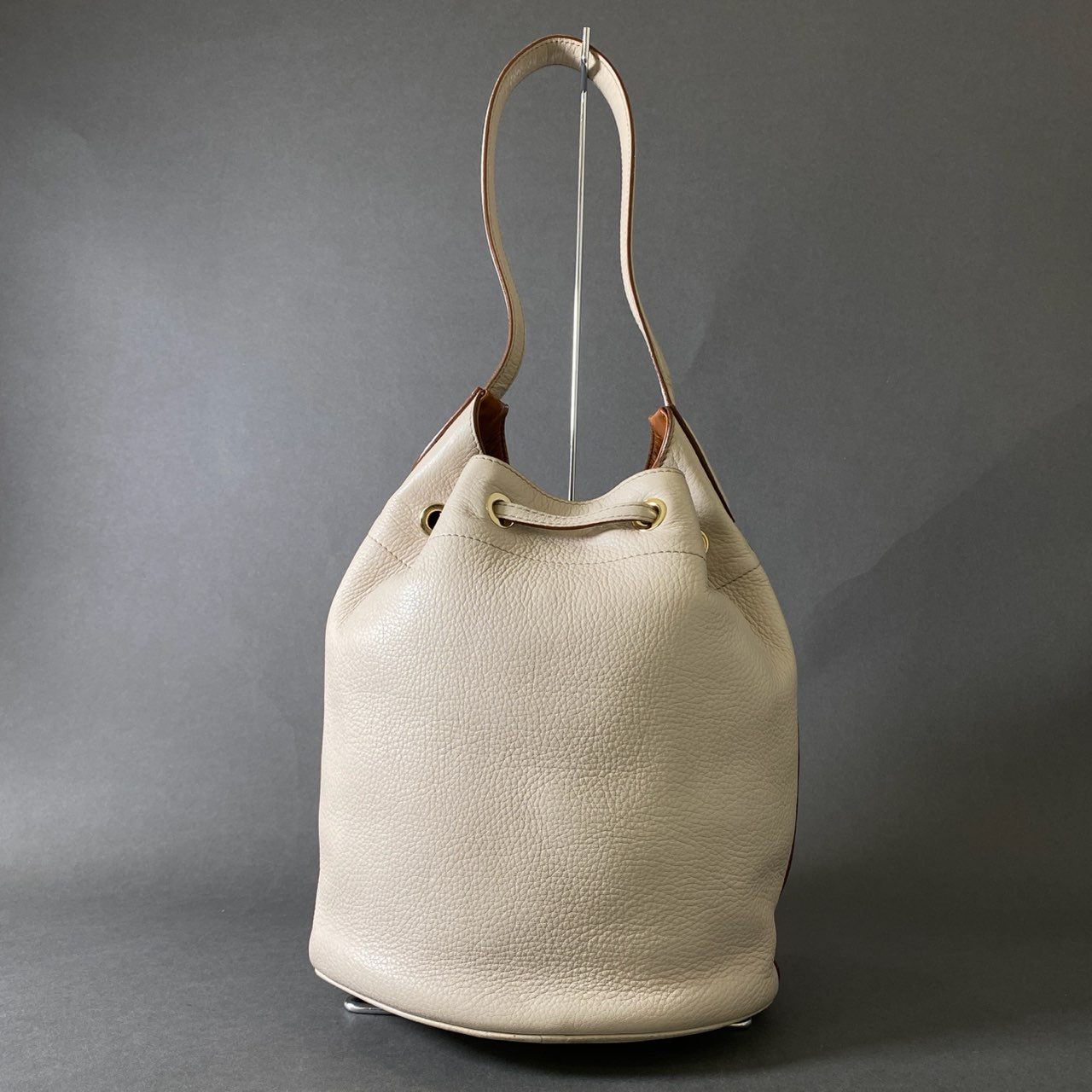 Ag17 Max Mara マックスマーラ leather bucket bag レザーバケットバッグ ホワイト ワンショルダー ハンドバッグ