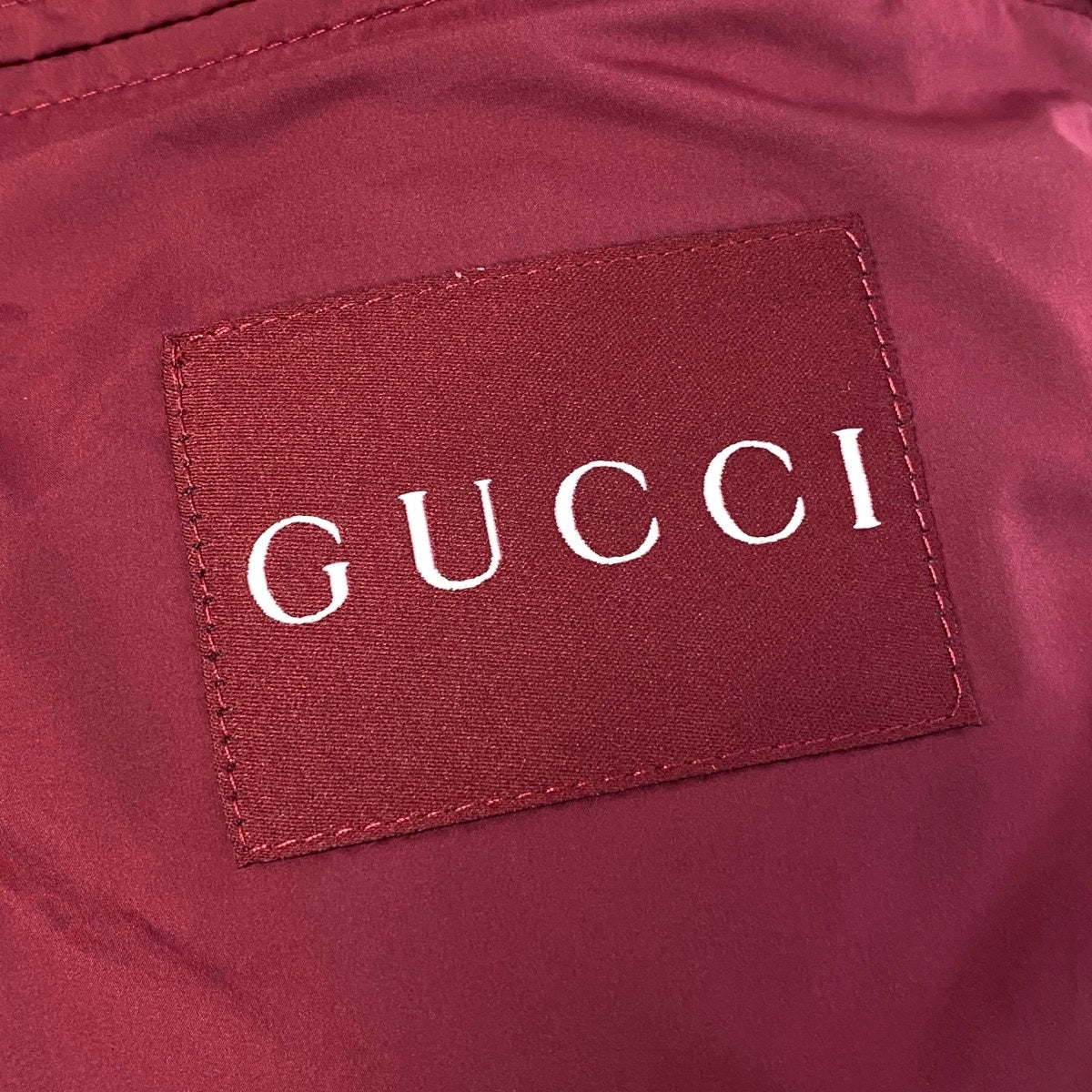 j26 【極美品】GUCCI ダウンジャケット GGジャガード アウター イタリア製 46サイズ カーキ ポリエステル100％ レディース 女性用k02i