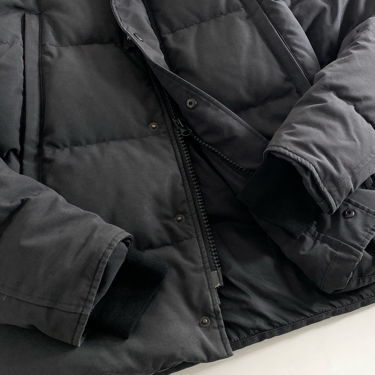 40i13 CANADA GOOSE カナダグース 3808M WYNDHAM PARKA ウィンダムパーカー ダウンジャケット コヨーテファーフード サイズM ブラック メンズ