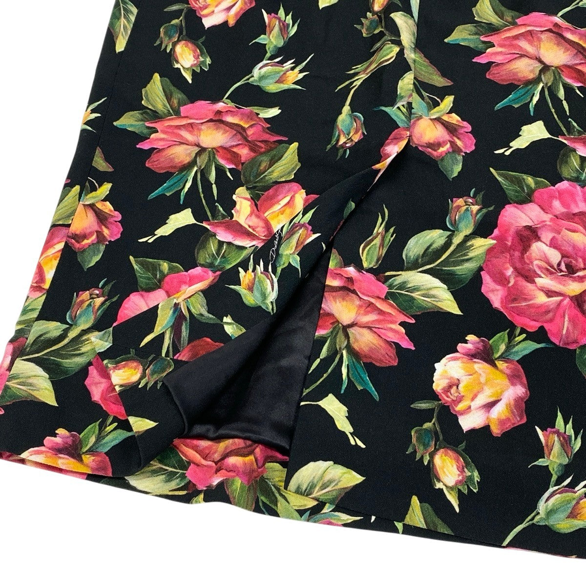 g13 【極美品】DOLCE＆GABBANA フラワープリント ミディ丈 シルクスカート イタリア製 38サイズ ブラック レディース 女性用k02ik02i